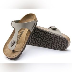 Birkenstock Gizeh Sandals, Size 38 (L7/M5)